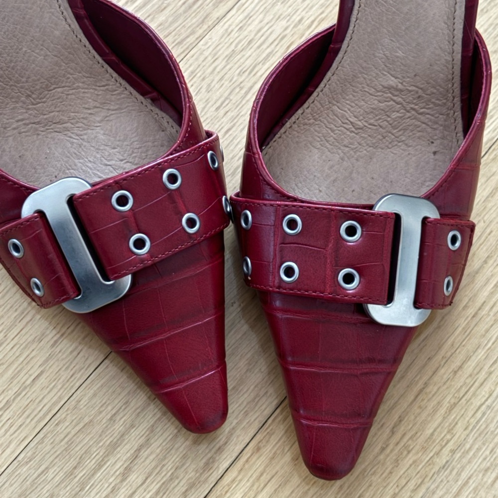 “DILLON RED CROCO” HEEL SM